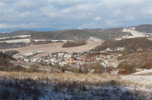Dúbravica - Periférne centrá