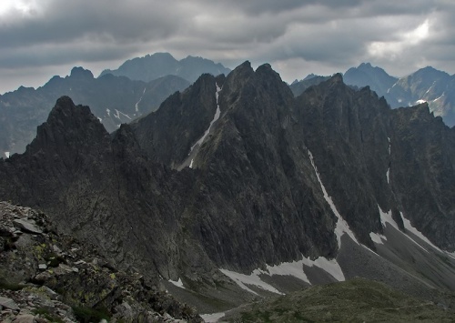 Vysoké Tatry, v pozadí Gerlachovský štít